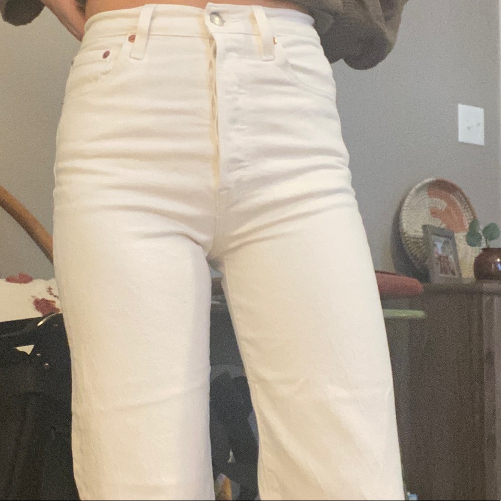 Levi’s rib cage high waisted jeans